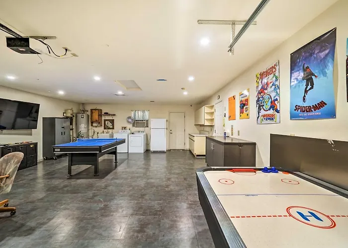 Game + Mtn Views: Havasu Escape! * Lake Havasu City