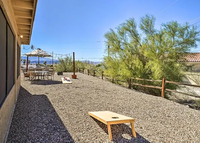 Game + Mtn Views: Havasu Escape! Ferienhaus